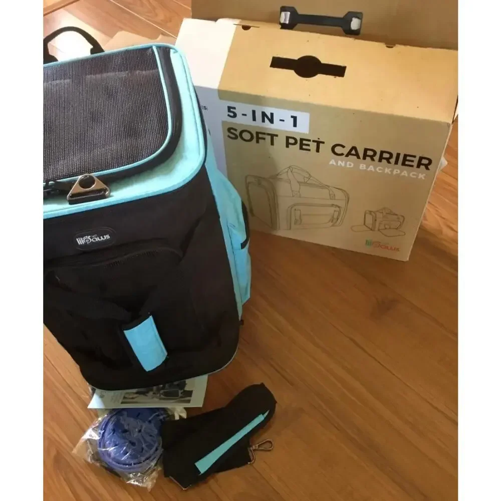 Brand new small pet carrier